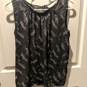 Lightweight tank top